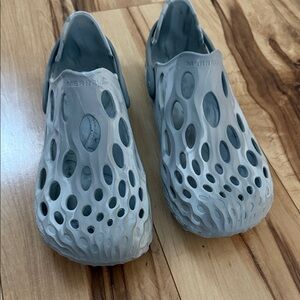 Merrell Light Gray Perforated Slip-Ons